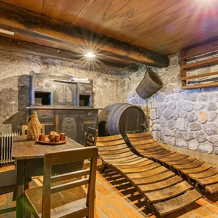 Vineyard Skatlar בית נופש *